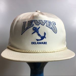 White Lewes SnapBack vtg hat